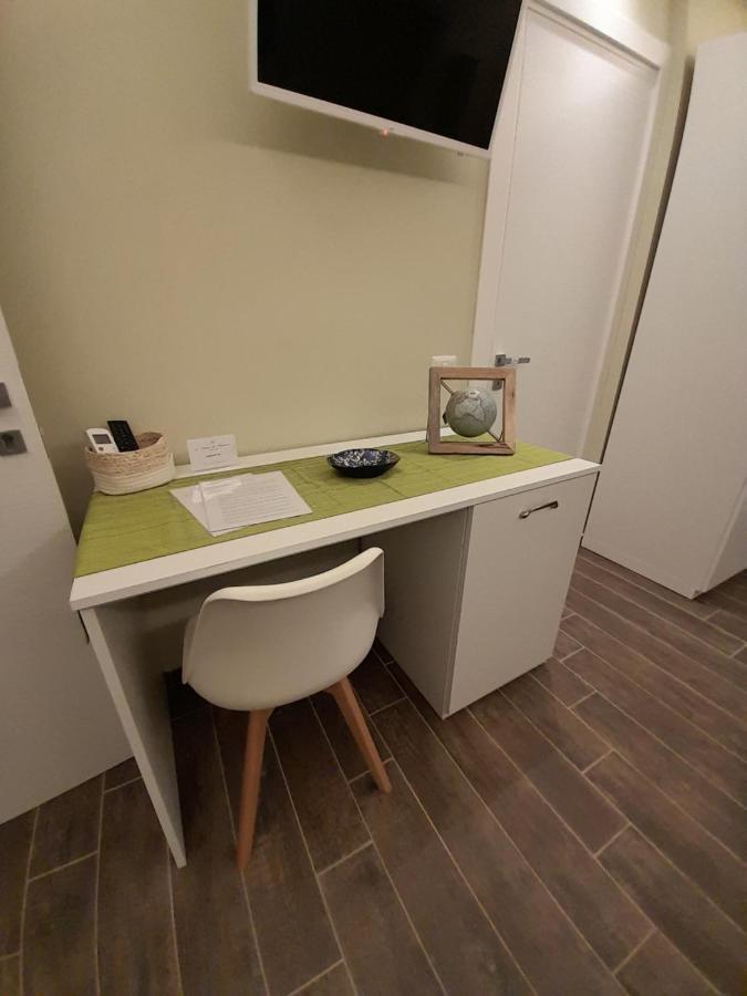L'Oasi Di Venere Bed And Breakfast Caserta Eksteriør bilde